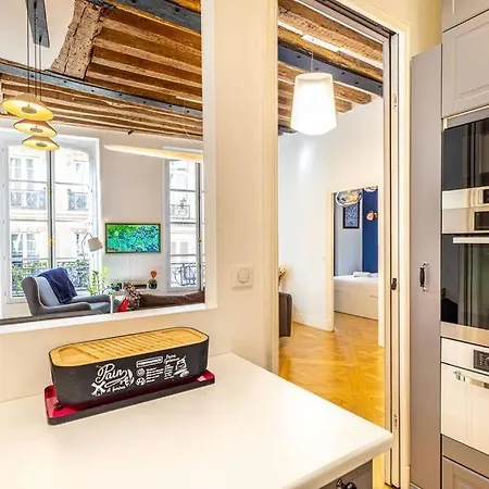 Guestready - Spacious 3 Min From Louvre ! パリ
